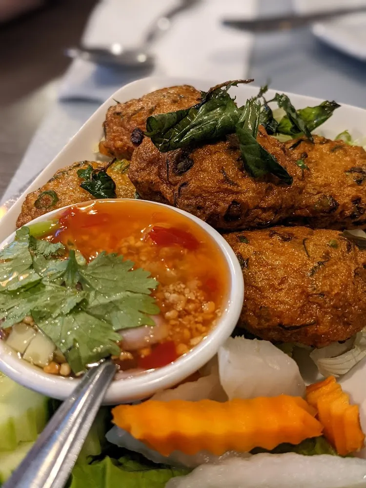 tod mann pla ทอดมันปลา